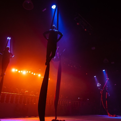 01.06.2025 - VIVA LAS VEGAS - APRESENTAÇÃO DO CURSO DE CIRCO EMPYREO-105