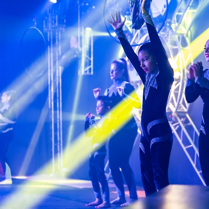 01.06.2025 - VIVA LAS VEGAS - APRESENTAÇÃO DO CURSO DE CIRCO EMPYREO-109