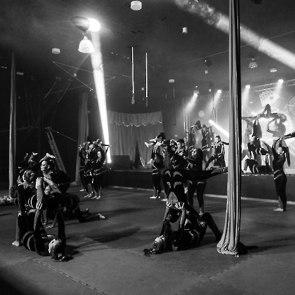 01.06.2025 - VIVA LAS VEGAS - APRESENTAÇÃO DO CURSO DE CIRCO EMPYREO-117