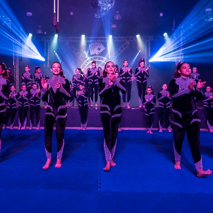 01.06.2025 - VIVA LAS VEGAS - APRESENTAÇÃO DO CURSO DE CIRCO EMPYREO-122