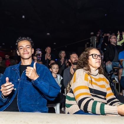 01.06.2025 - VIVA LAS VEGAS - APRESENTAÇÃO DO CURSO DE CIRCO EMPYREO-140