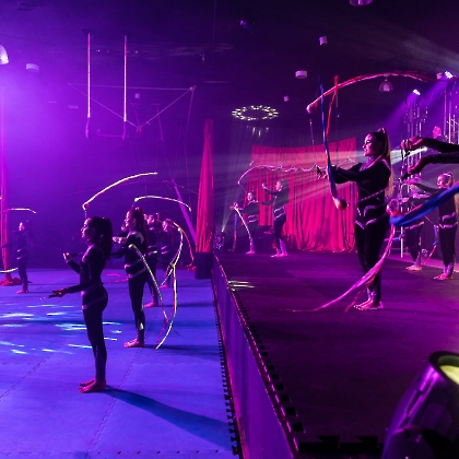 01.06.2025 - VIVA LAS VEGAS - APRESENTAÇÃO DO CURSO DE CIRCO EMPYREO-45