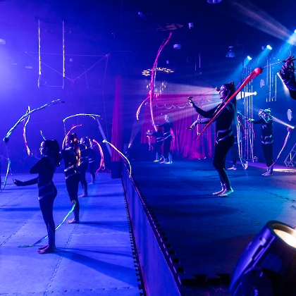 01.06.2025 - VIVA LAS VEGAS - APRESENTAÇÃO DO CURSO DE CIRCO EMPYREO-46