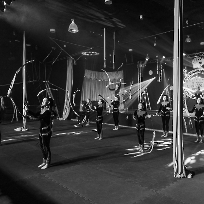 01.06.2025 - VIVA LAS VEGAS - APRESENTAÇÃO DO CURSO DE CIRCO EMPYREO-47