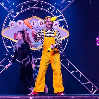 01.06.2025 - VIVA LAS VEGAS - APRESENTAÇÃO DO CURSO DE CIRCO EMPYREO-49