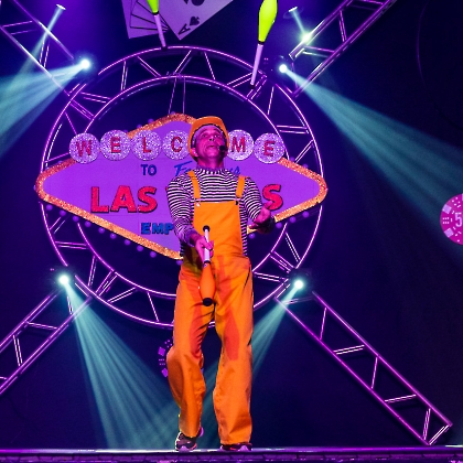 01.06.2025 - VIVA LAS VEGAS - APRESENTAÇÃO DO CURSO DE CIRCO EMPYREO-50