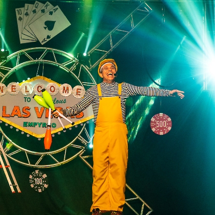 01.06.2025 - VIVA LAS VEGAS - APRESENTAÇÃO DO CURSO DE CIRCO EMPYREO-52