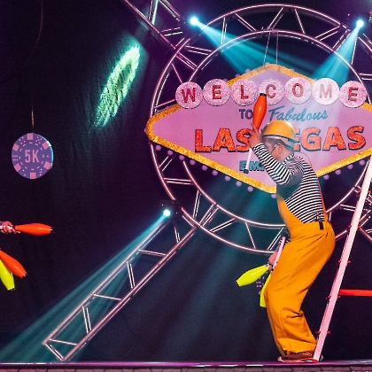 01.06.2025 - VIVA LAS VEGAS - APRESENTAÇÃO DO CURSO DE CIRCO EMPYREO-54