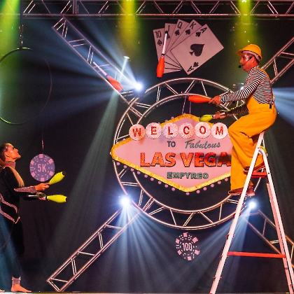 01.06.2025 - VIVA LAS VEGAS - APRESENTAÇÃO DO CURSO DE CIRCO EMPYREO-57