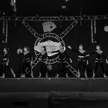 01.06.2025 - VIVA LAS VEGAS - APRESENTAÇÃO DO CURSO DE CIRCO EMPYREO-59