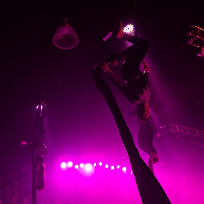 01.06.2025 - VIVA LAS VEGAS - APRESENTAÇÃO DO CURSO DE CIRCO EMPYREO-99