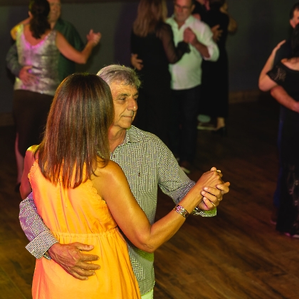 18.09.2026 - BAILE DOS ANOS DOURADOS-139