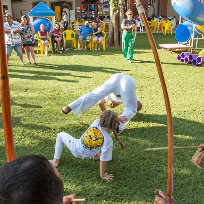 26.11.2022 - APRESENTAÇÃO DE CAPOEIRA E TROCA DE CORDAS DOS ALUNOS DO C.C.E-43