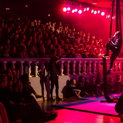 30.05.2025 - VIVA LAS VEGAS - APRESENTAÇÃO DO CURSO DE CIRCO EMPYREO-106