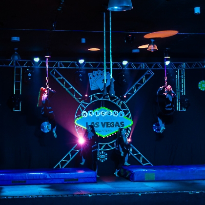 30.05.2025 - VIVA LAS VEGAS - APRESENTAÇÃO DO CURSO DE CIRCO EMPYREO-112