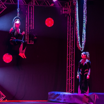 30.05.2025 - VIVA LAS VEGAS - APRESENTAÇÃO DO CURSO DE CIRCO EMPYREO-128