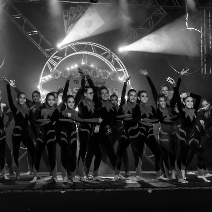 30.05.2025 - VIVA LAS VEGAS - APRESENTAÇÃO DO CURSO DE CIRCO EMPYREO-131