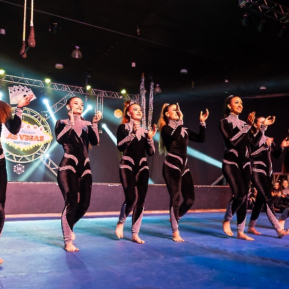 30.05.2025 - VIVA LAS VEGAS - APRESENTAÇÃO DO CURSO DE CIRCO EMPYREO-171