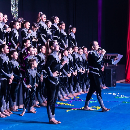 30.05.2025 - VIVA LAS VEGAS - APRESENTAÇÃO DO CURSO DE CIRCO EMPYREO-185