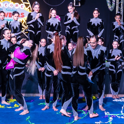 30.05.2025 - VIVA LAS VEGAS - APRESENTAÇÃO DO CURSO DE CIRCO EMPYREO-196