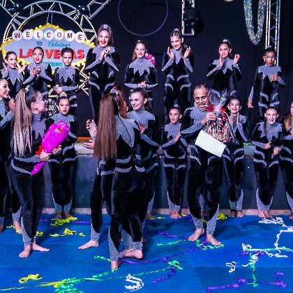 30.05.2025 - VIVA LAS VEGAS - APRESENTAÇÃO DO CURSO DE CIRCO EMPYREO-197