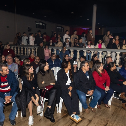 30.05.2025 - VIVA LAS VEGAS - APRESENTAÇÃO DO CURSO DE CIRCO EMPYREO-43