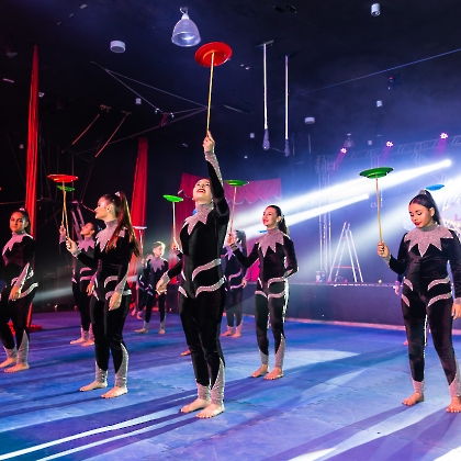 30.05.2025 - VIVA LAS VEGAS - APRESENTAÇÃO DO CURSO DE CIRCO EMPYREO-60