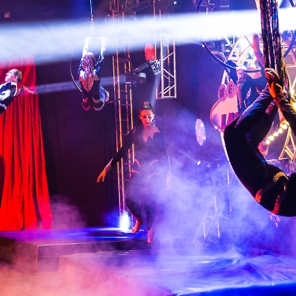 31.05.2025 - VIVA LAS VEGAS - APRESENTAÇÃO DO CURSO DE CIRCO EMPYREO-128