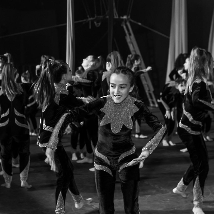 31.05.2025 - VIVA LAS VEGAS - APRESENTAÇÃO DO CURSO DE CIRCO EMPYREO-163