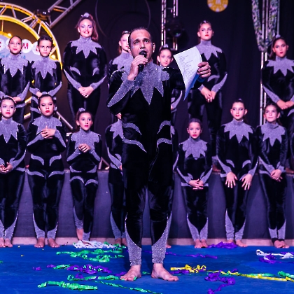 31.05.2025 - VIVA LAS VEGAS - APRESENTAÇÃO DO CURSO DE CIRCO EMPYREO-182