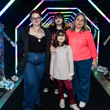 31.05.2025 - VIVA LAS VEGAS - APRESENTAÇÃO DO CURSO DE CIRCO EMPYREO-62